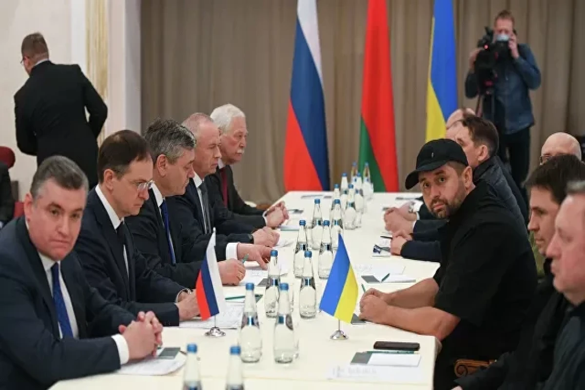Переговоры России и Украины в Гомельской области (Беларусь)