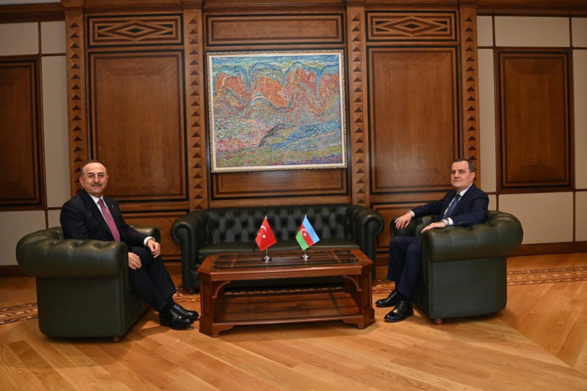 Встреча глав МИД Азербайджана и Турции
