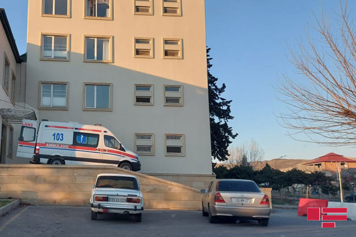 В Агдашском районе произошла цепная авария, есть пострадавшие