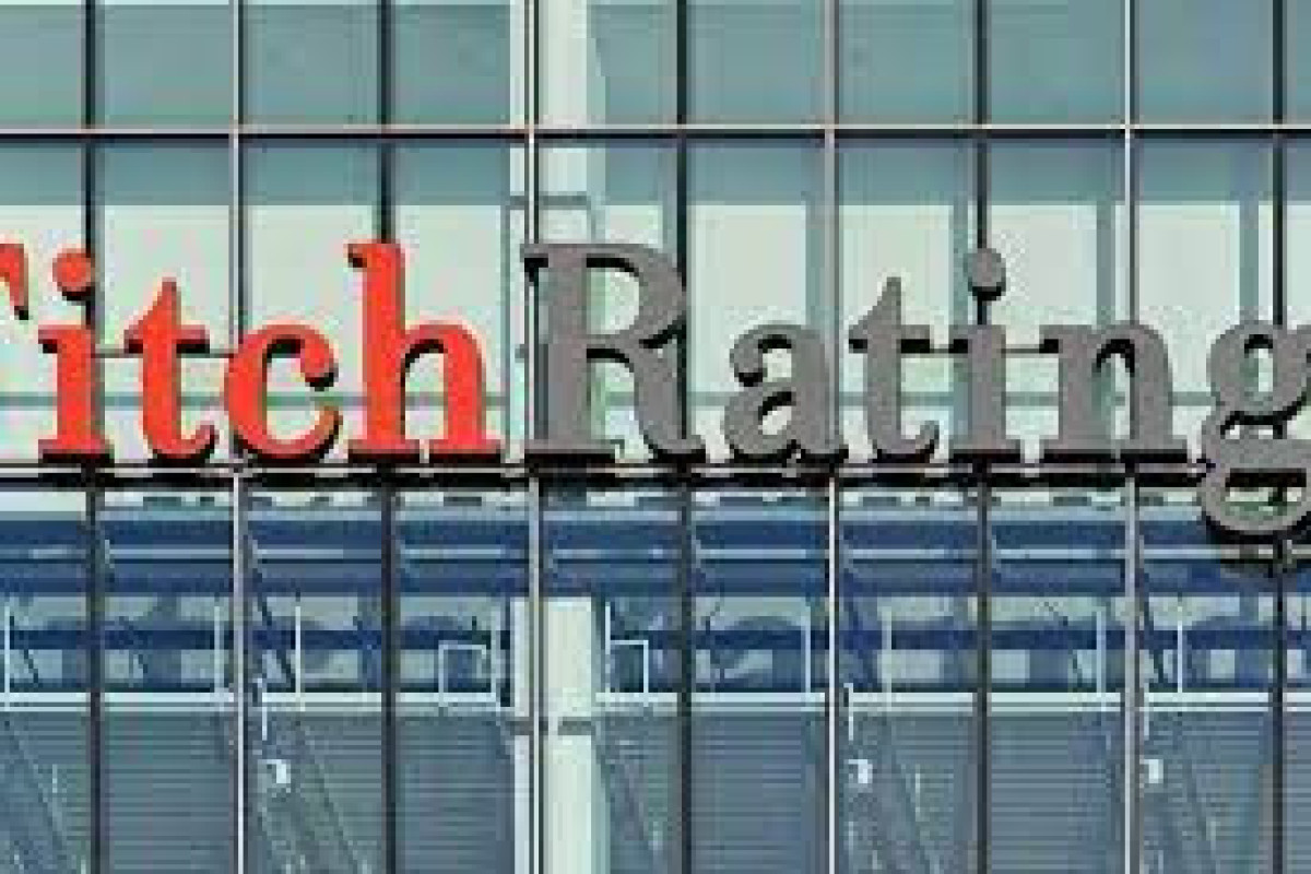 Агентство Fitch понизило долгосрочные рейтинги 31 российского банка