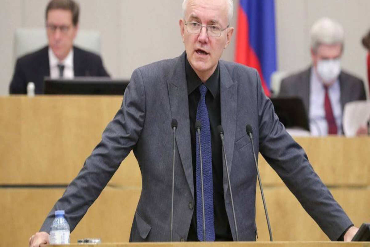 Секретарь президиума партии «Справедливая Россия» принес извинения Азербайджану за Делягина