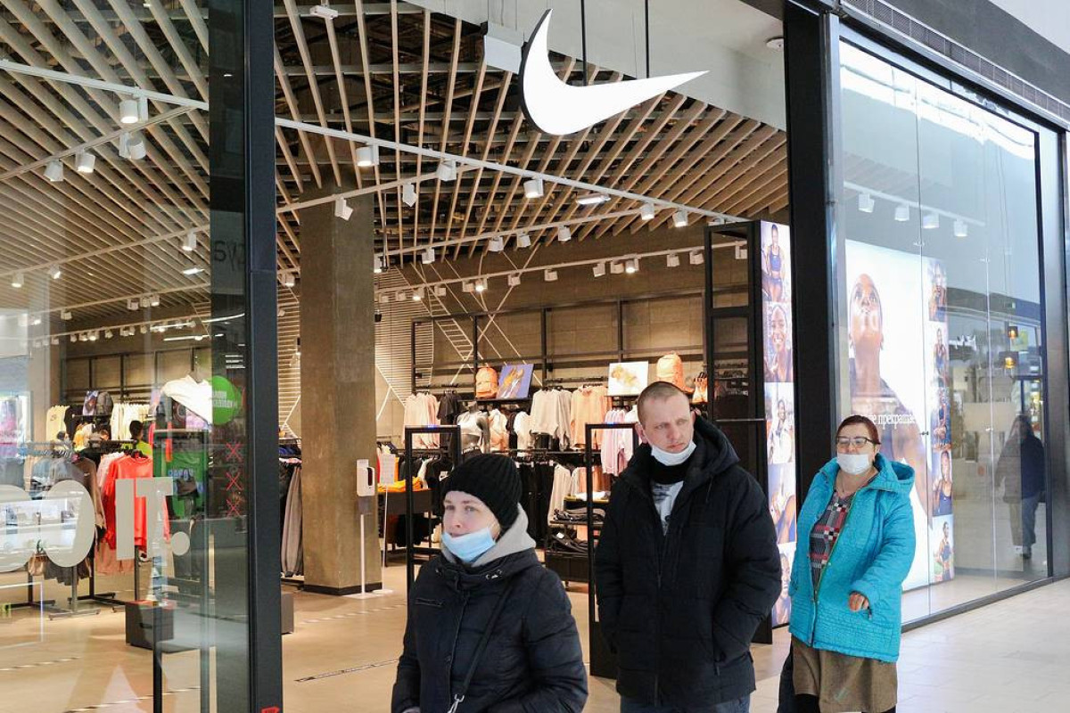 СМИ: Nike уходит из России
