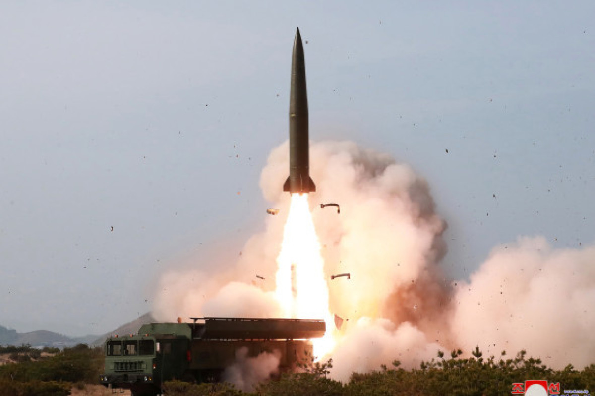 СМИ: Северная Корея выпустила еще три ракеты в направлении Японского моря