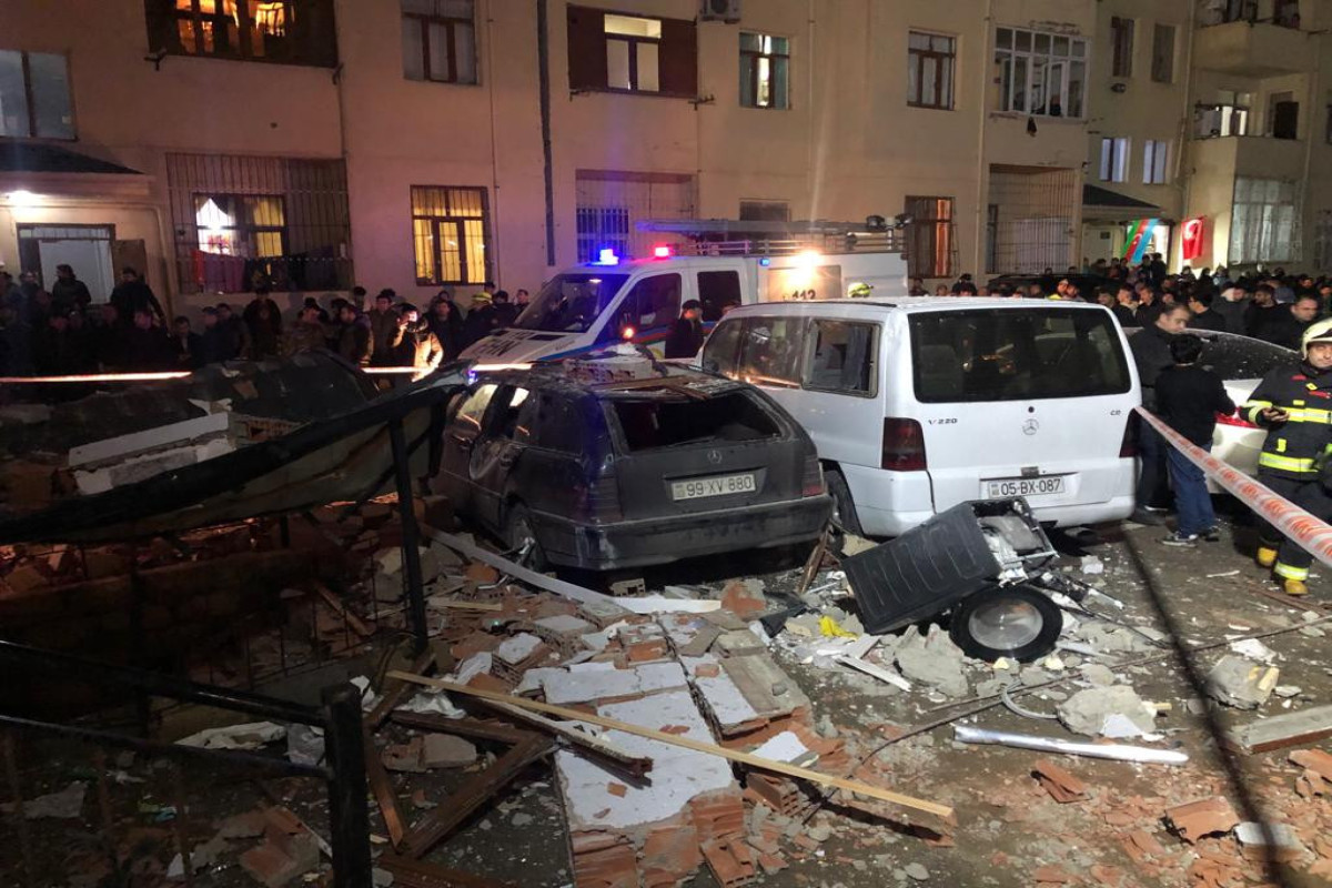 В Хырдалане в жилом доме прогремел взрыв