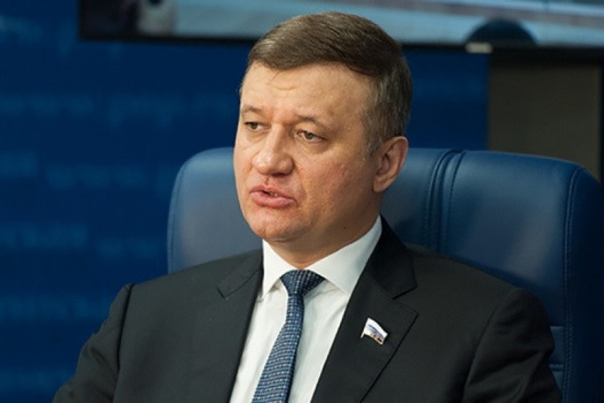 Дмитрий Савельев
