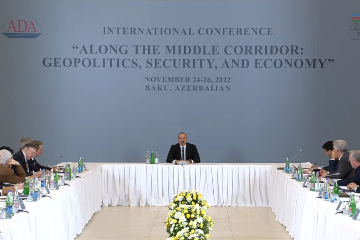 В Баку состоялась посвященная Среднему коридору конференция, Президент принял участие в мероприятии
