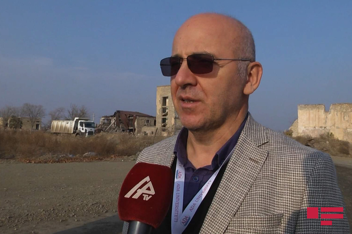 Ахмет Уйсал
