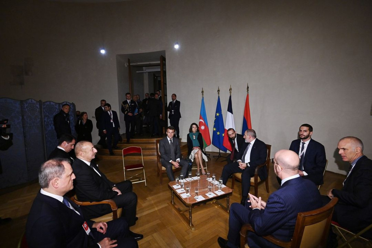 Армения выразила согласие на поощрение гражданской миссии ЕС вдоль границы с Азербайджаном