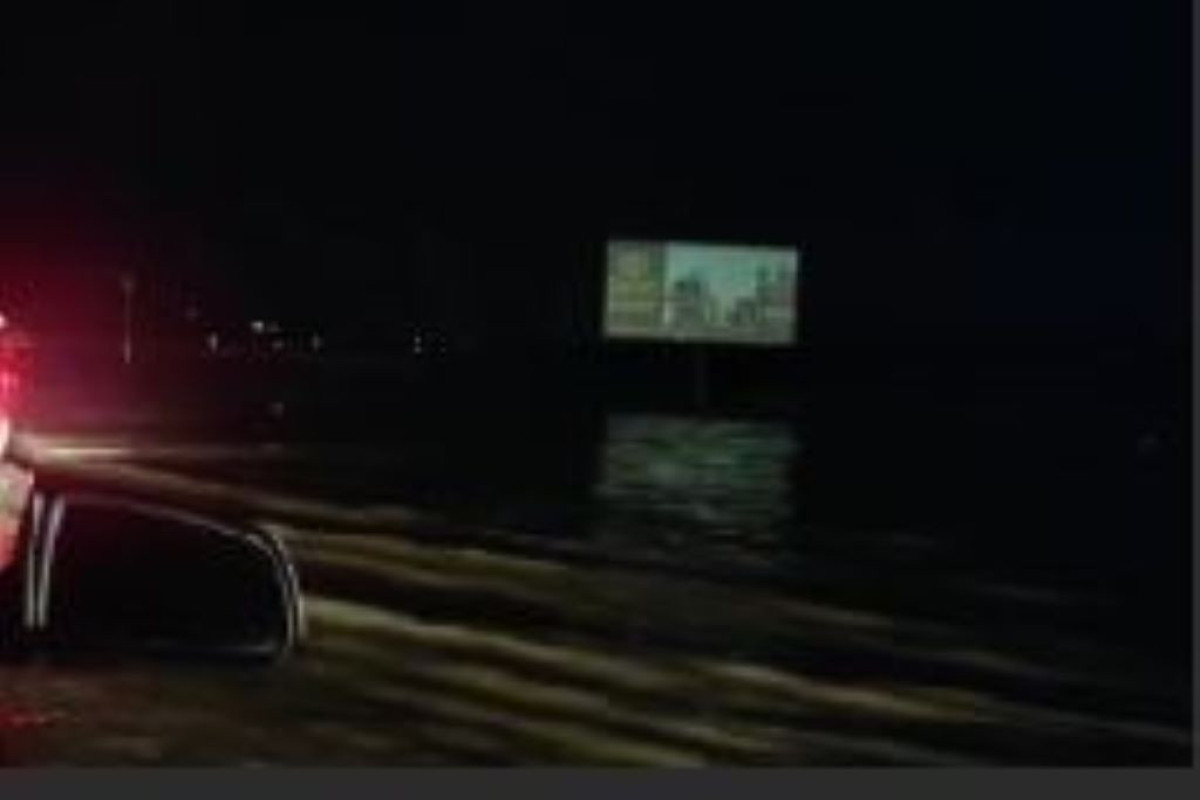 На магистральном водопроводе произошла авария, затопило дорогу Баку-Газах-ВИДЕО -ОБНОВЛЕНО-2 