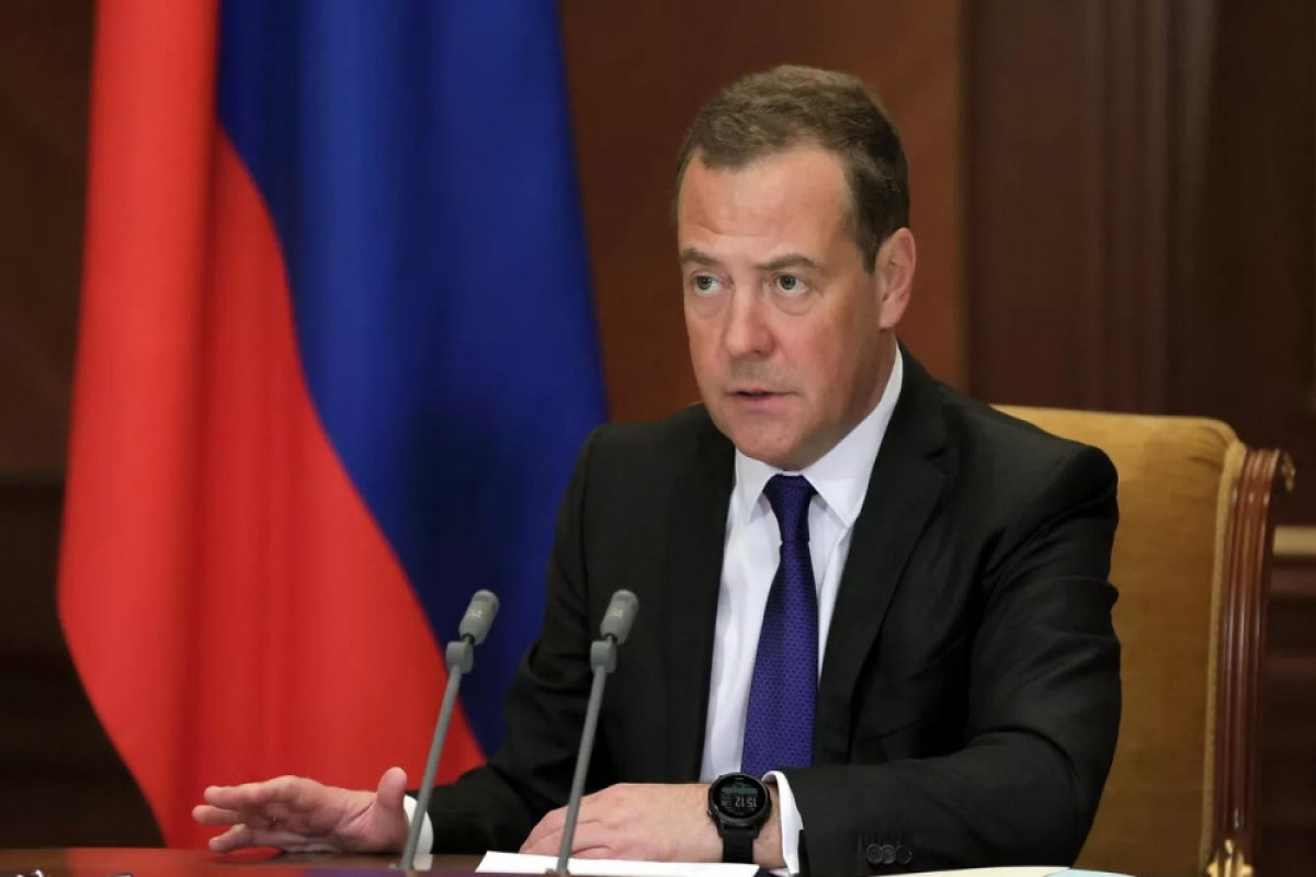 Дмитрий Медведев