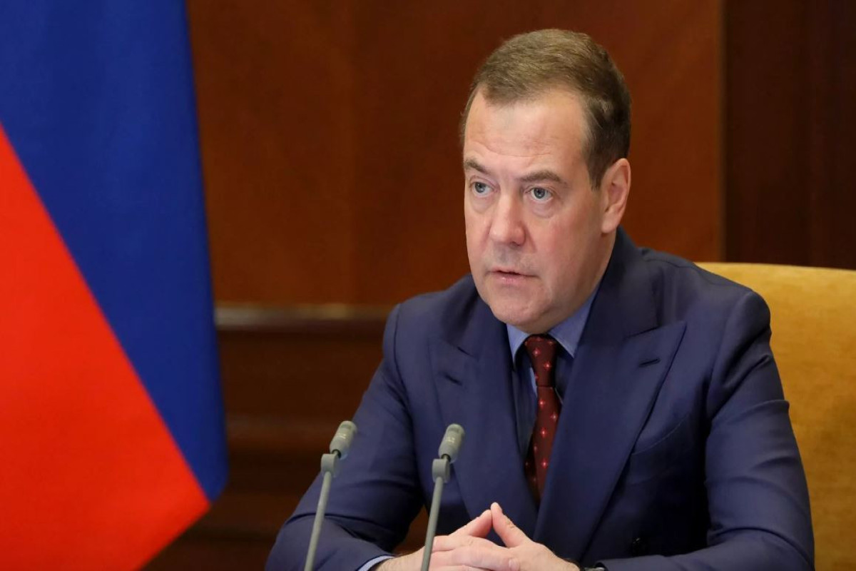 Дмитрий Медведев