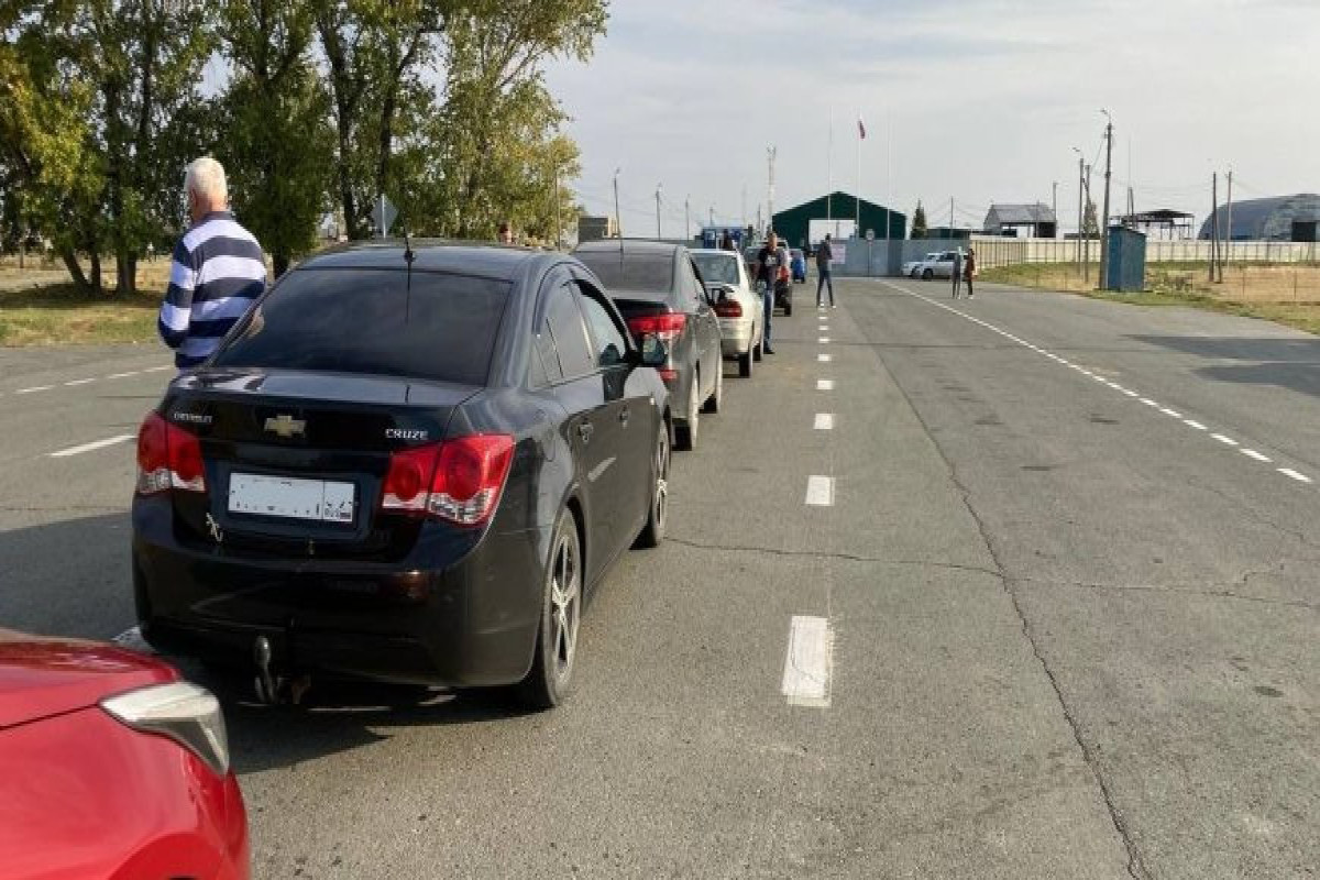 В Казахстан с 21 сентября въехали 98 тыс россиян
