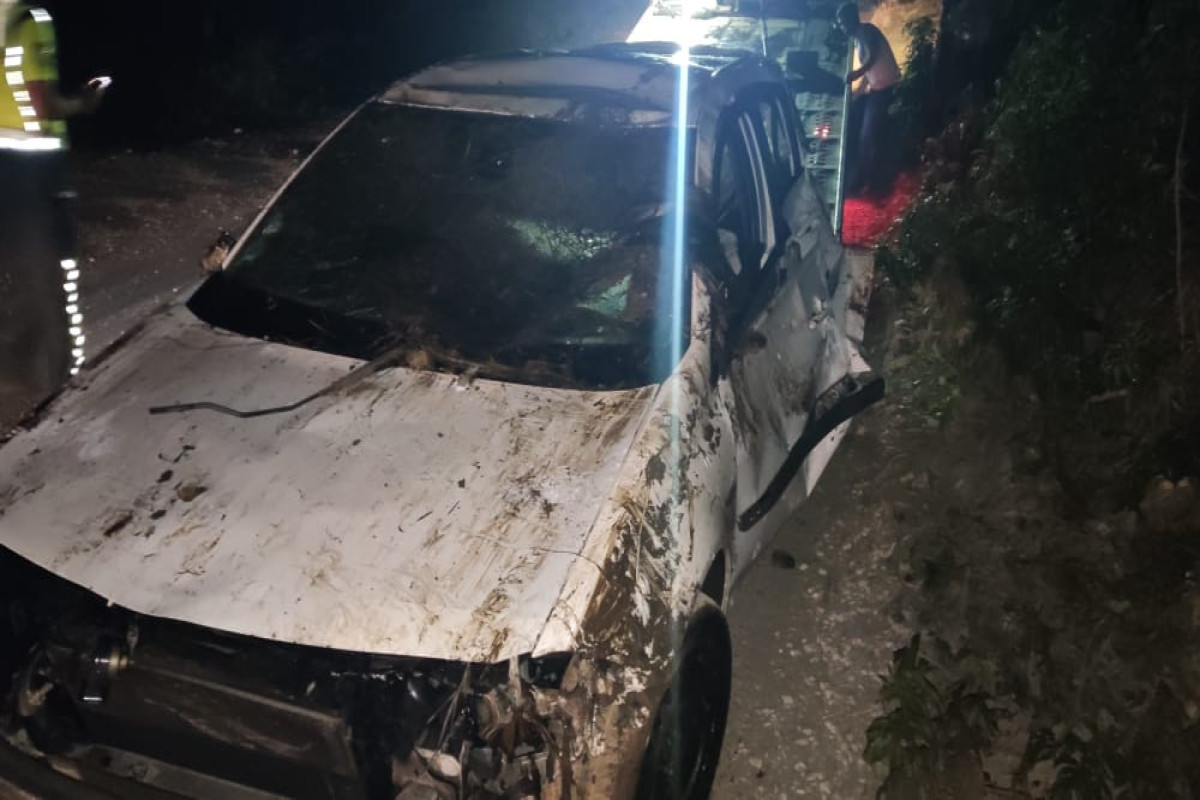 В Масаллы автомобиль упал в канал, погибли два человека-ФОТО 