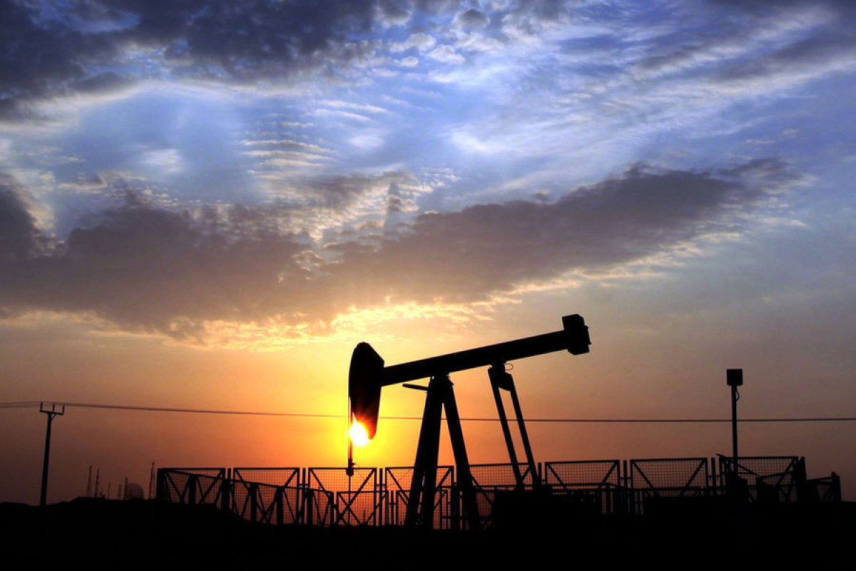 Bloomberg: Уменьшение предложения на рынке приведет к росту цен на нефть