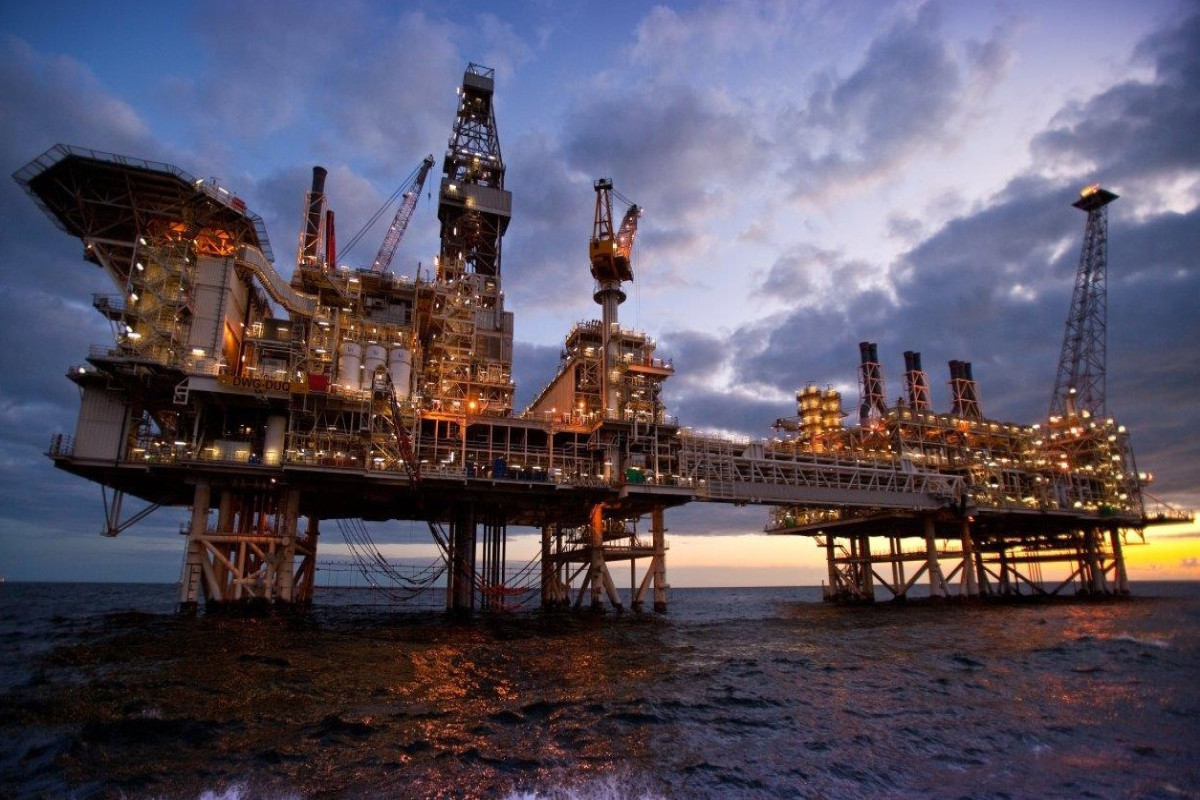 Объем добытого с АЧГ и «Шахдениз» газа составил около 400 млрд кубометров