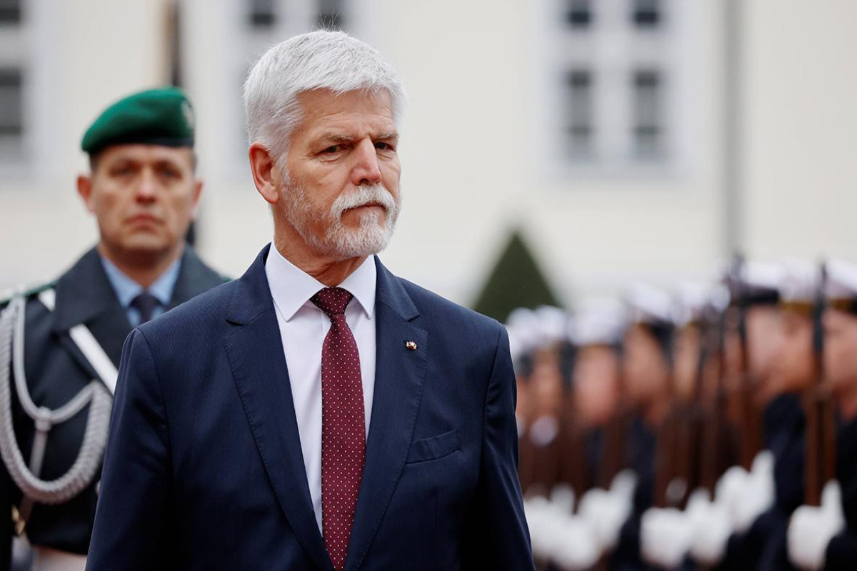 Президент Чехии обсудил с Генштабом ВС оказание военной помощи Украине