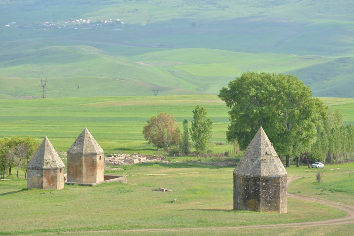Госслужба: В Азербайджане проводится мониторинг памятников, будут приняты соответствующие меры