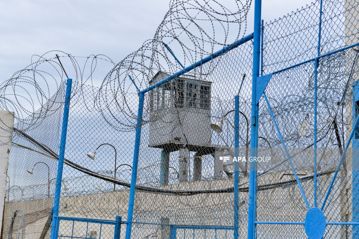 Военнослужащий застрелился в исправительном учреждении в Сальяне-ОБНОВЛЕНО 