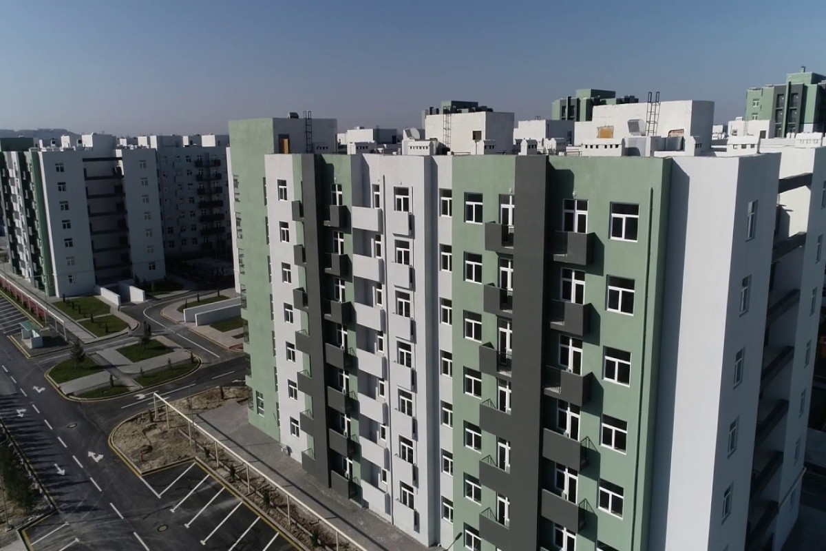В Говсане женщина выбросилась с 10-го этажа