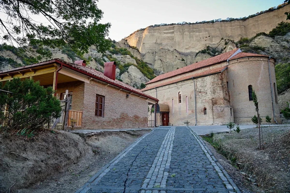 В Грузии произошел оползень вблизи монастыря