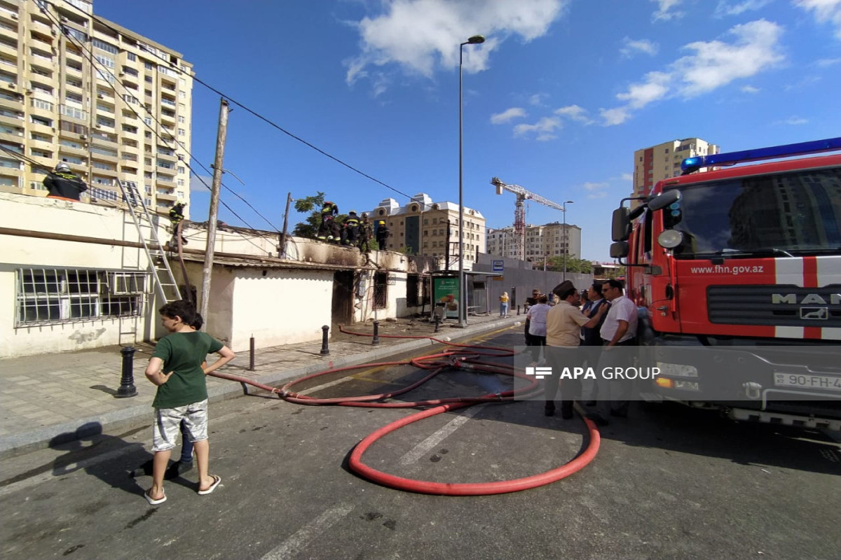 В Ясамальском районе Баку произошел взрыв, сопровождавшийся пожаром, пострадали 2 человека -ОБНОВЛЕНО-1-ВИДЕО 
