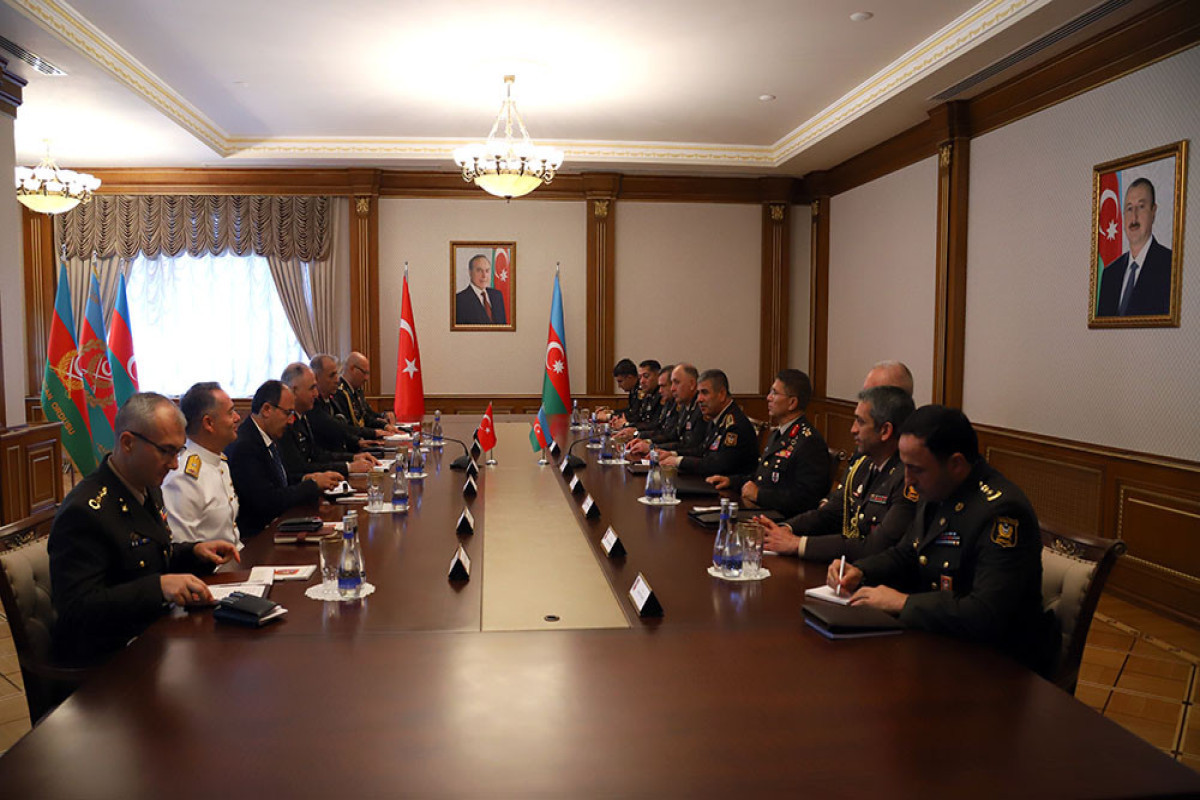 Обсуждено приведение Азербайджанской Армии в соответствие с турецкой моделью