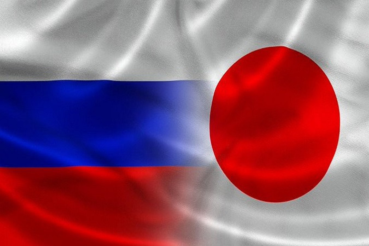 Япония считает неприемлемым поднятие российского флага на острове Сигнальный