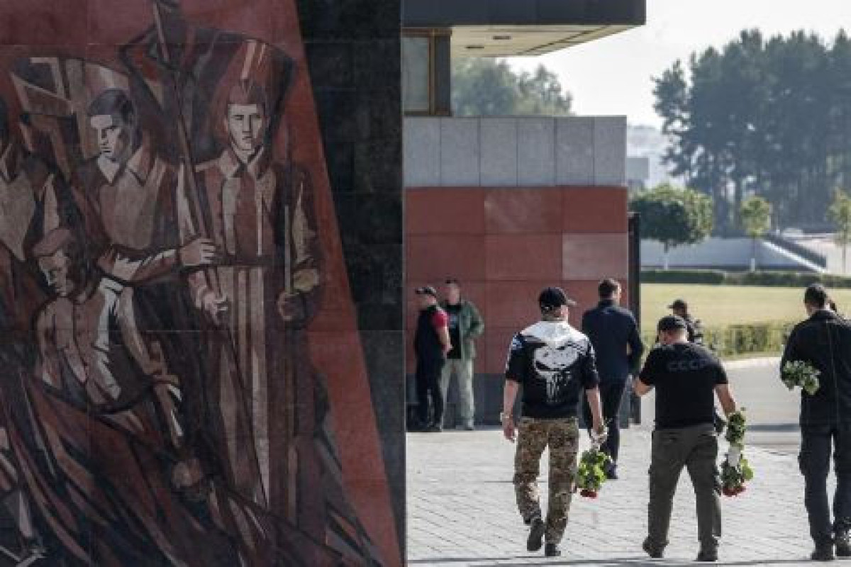 Командира ЧВК «Вагнер» Уткина похоронили с воинскими почестями в Мытищах