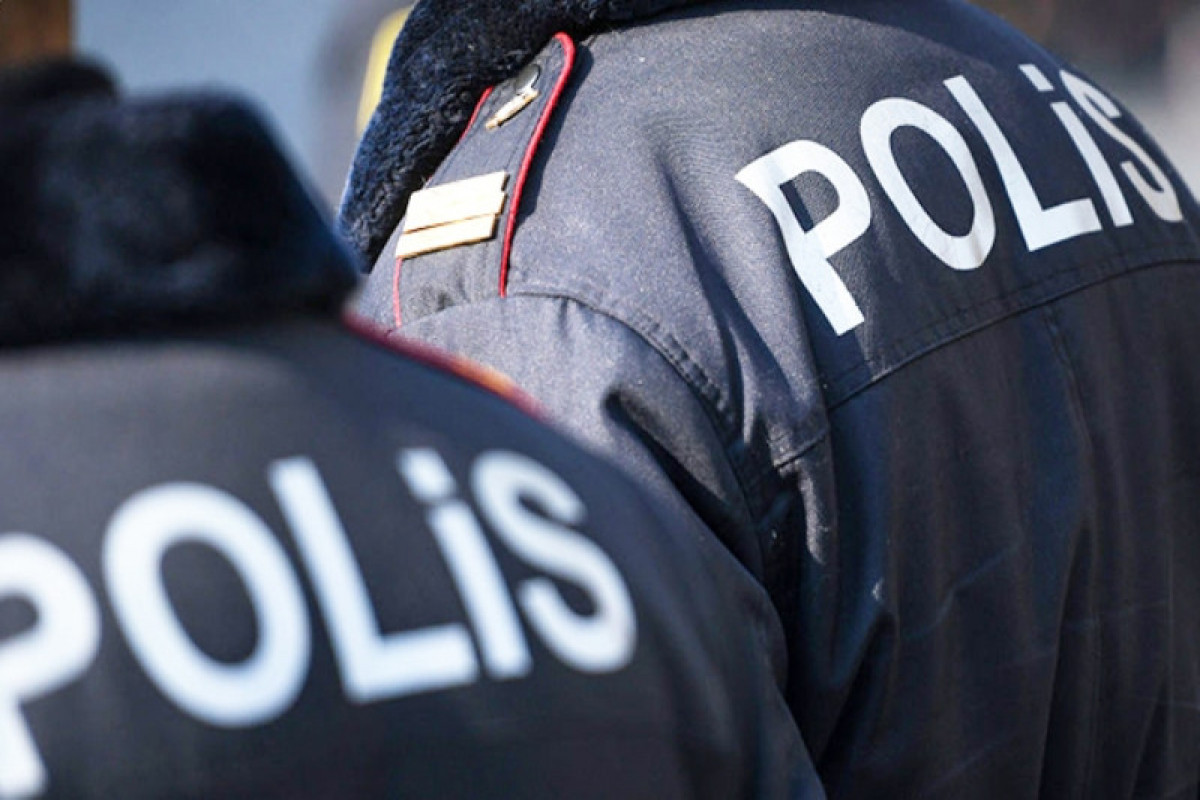 Полицейский, избивший подростка в Габале, отстранен от службы-ОБНОВЛЕНО 