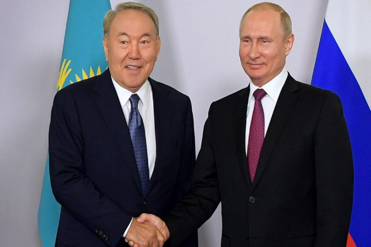 Назарбаев подарил Путину свою новую книгу