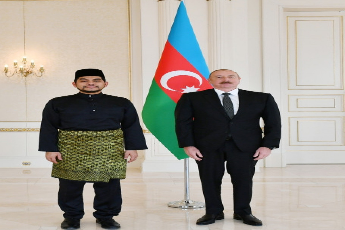 Президент Азербайджана принял верительные грамоты нового посла Малайзии - ОБНОВЛЕНО 