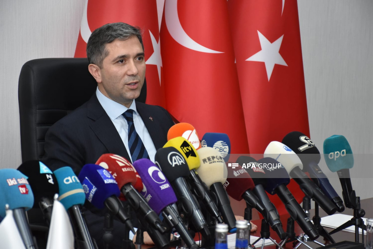 Зампред правящей партии Турции: Уже и в Ходжалы гордо развевается азербайджанский флаг - ФОТО 