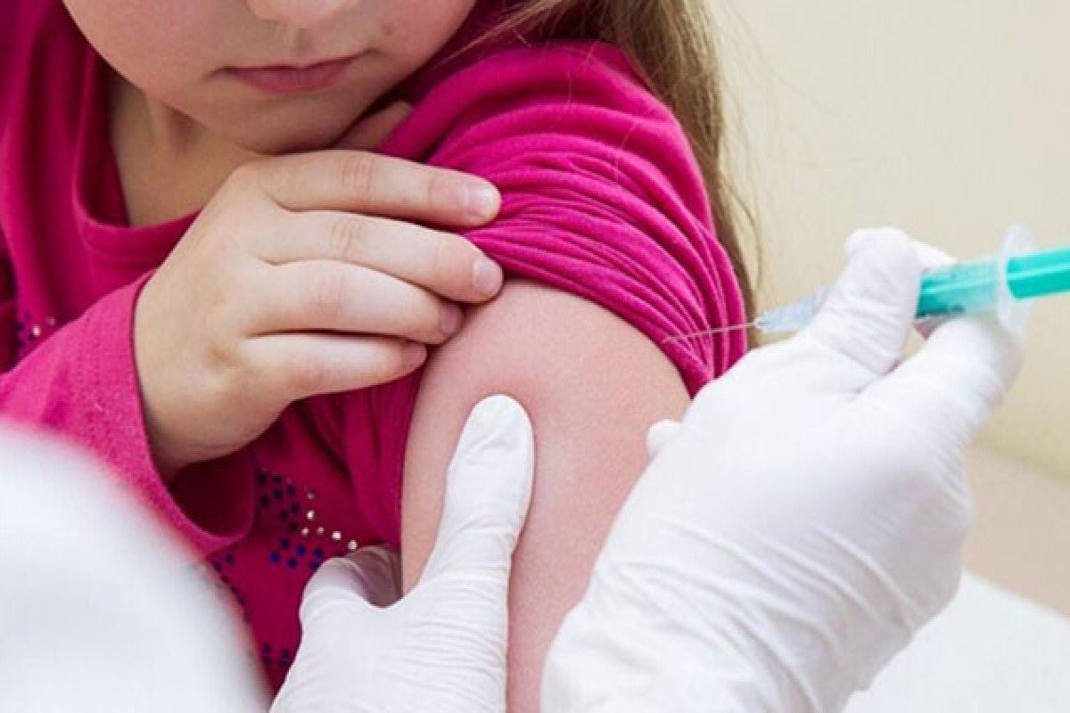 Минздрав Азербайджана: Детям до 10 лет следует как можно скорее получить вторую дозу противокоревой вакцины