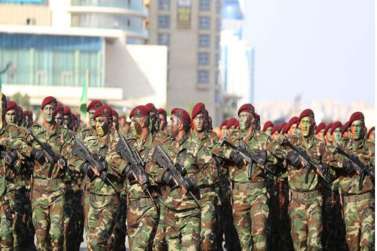 В Азербайджане меняется условие об увольнении офицеров с действительной военной службы по собственному желанию