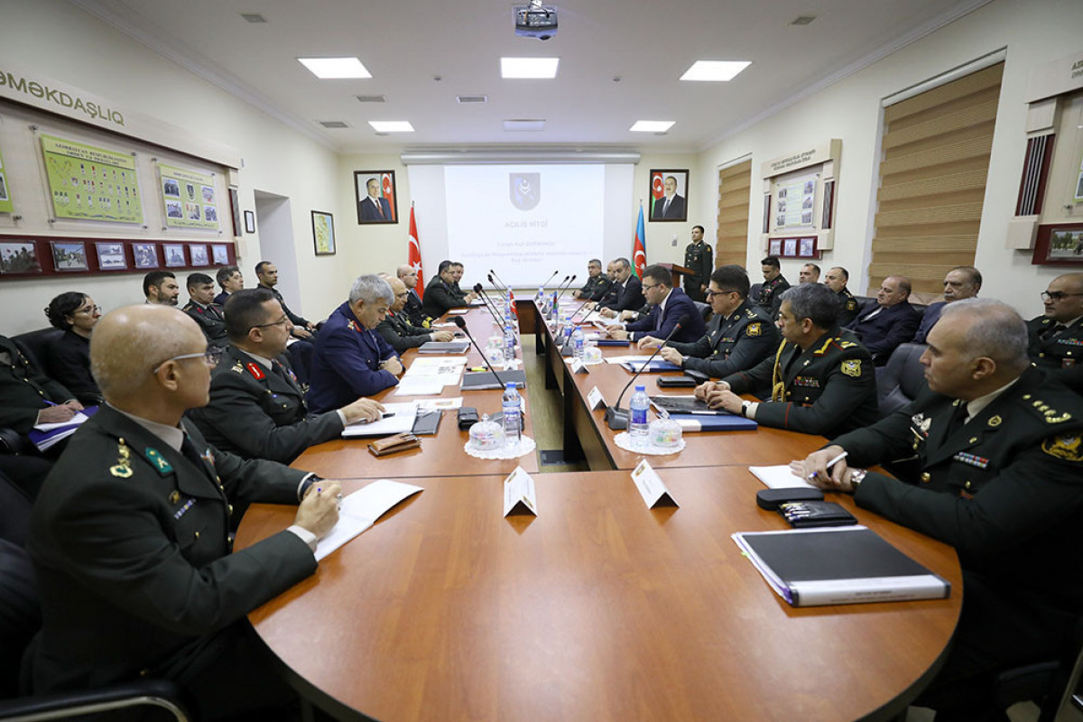 В Баку  проходит заседание по азербайджано-турецкому военному диалогу высокого уровня