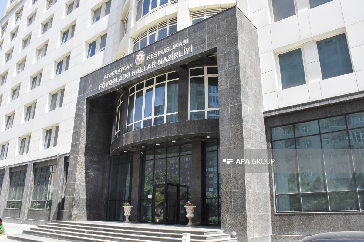 МЧС Азербайджана: За минувшие сутки осуществлено 29 выездов на тушение пожара, спасены 7 человек - ВИДЕО 