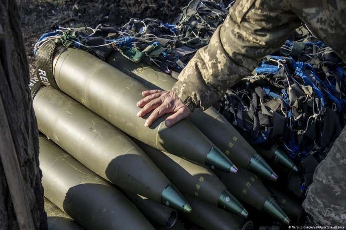 Германия в следующем году планирует передать Украине 200 тыс. снарядов
