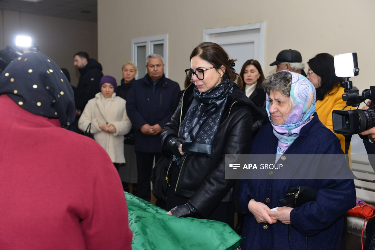 От имени Президента и первой леди на похороны Рамиза Мелика отправлен венок - ФОТО -ОБНОВЛЕНО 
