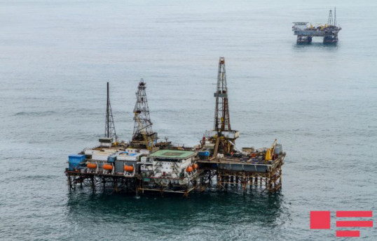 Азербайджанская нефть незначительно подешевела