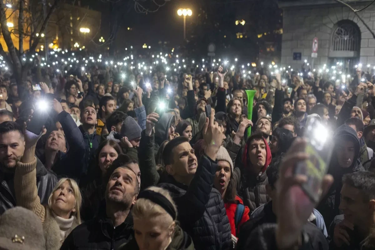 В Сербии оппозиция протестует против фальсификаций на выборах