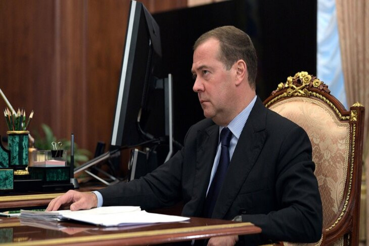 Дмитрий Медведев