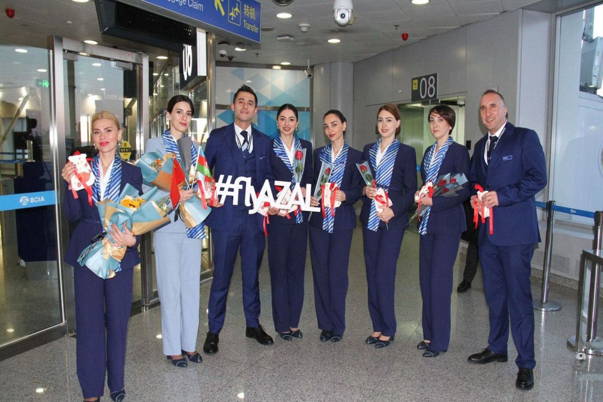 AZAL приступил к выполнению полетов в Пекин - ФОТО 