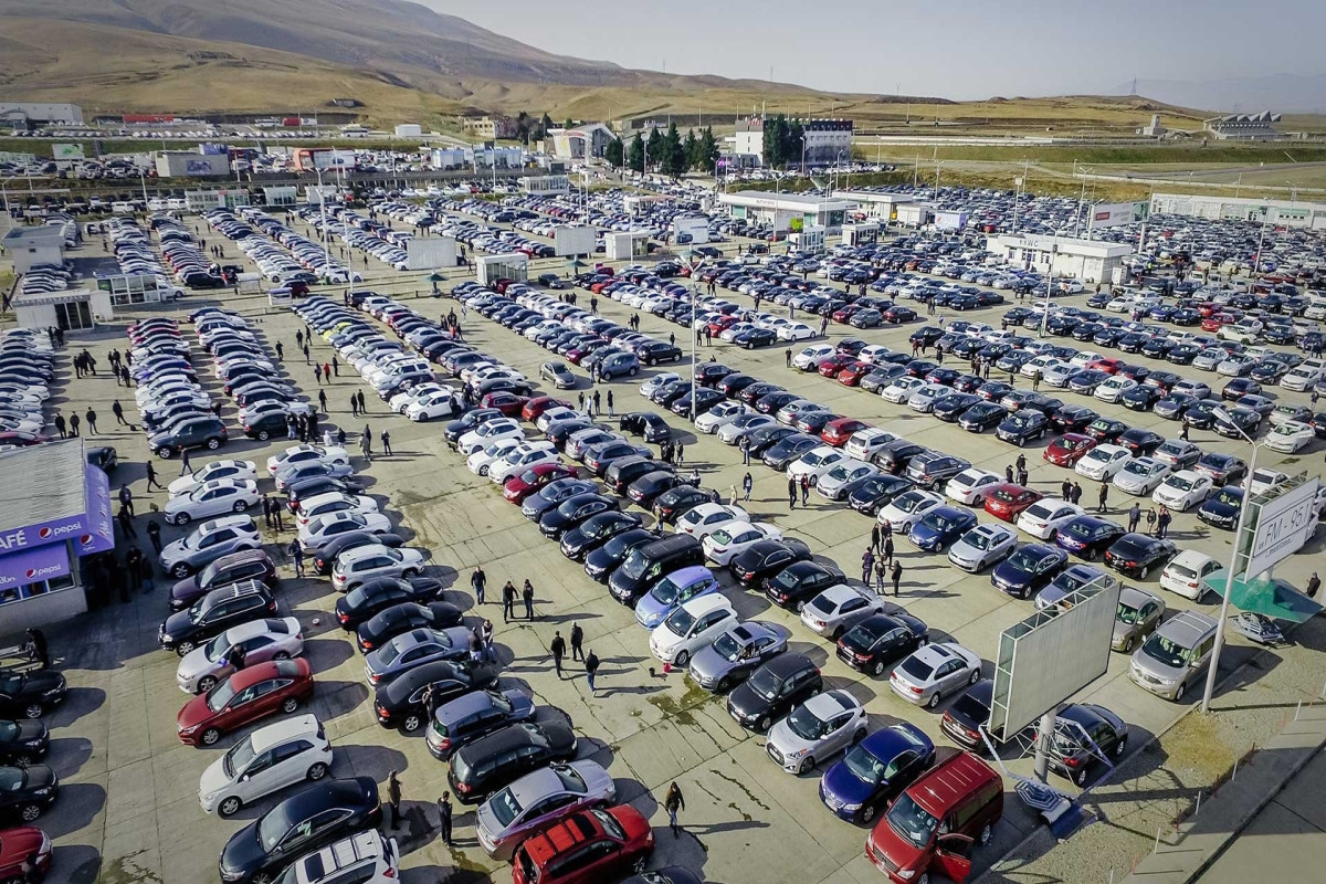 Грузия резко увеличила экспорт автомобилей в Азербайджан