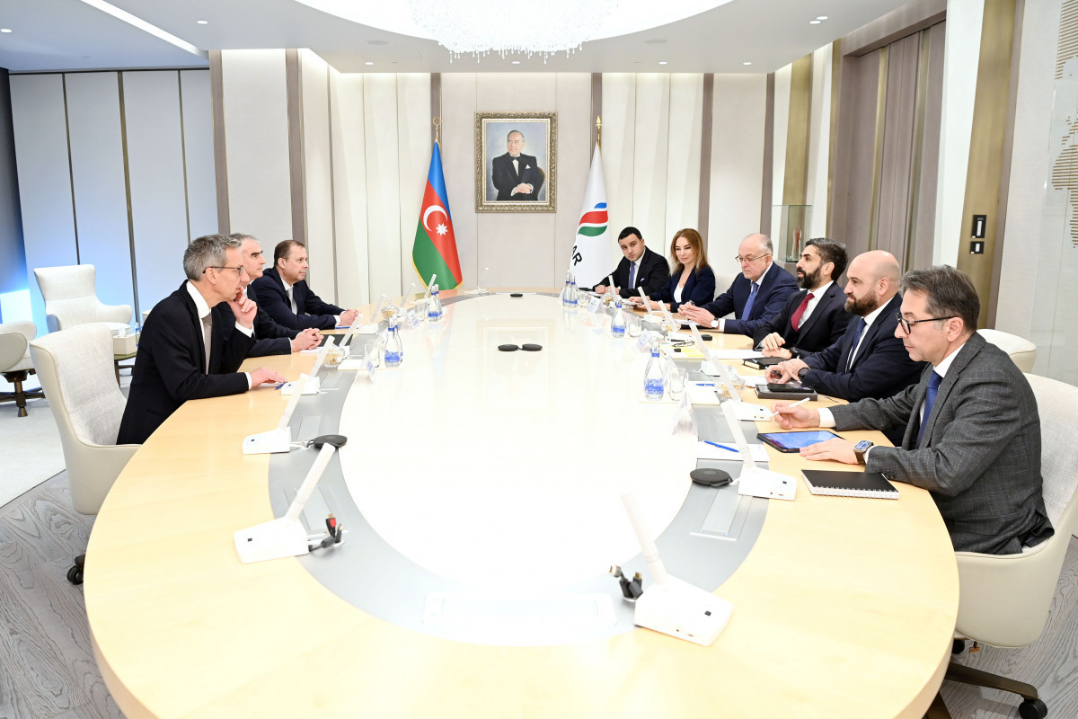 Президент SOCAR встретился со старшим вице-президентом TotalEnergies