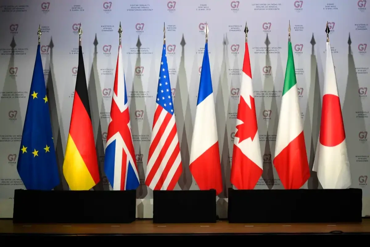 G7 и Парижский клуб кредиторов дали Киеву новую отсрочку на обслуживание госдолга