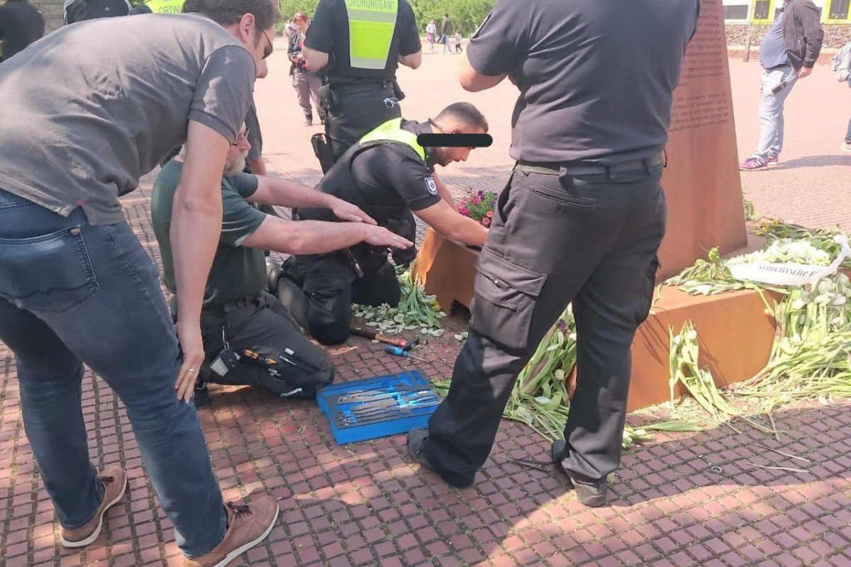 В Германии демонтировали памятник так называемому «геноциду армян»