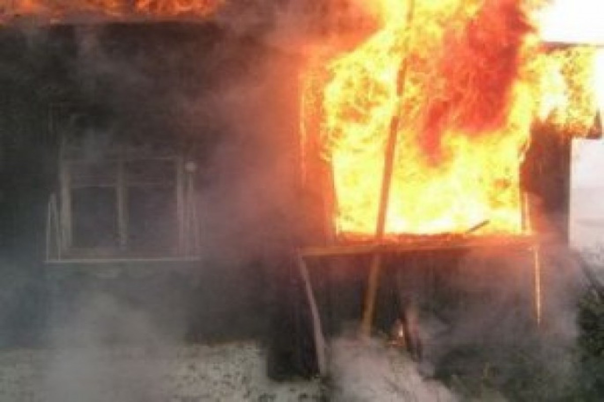 В жилом доме на западе Азербайджана произошел взрыв, есть погибший