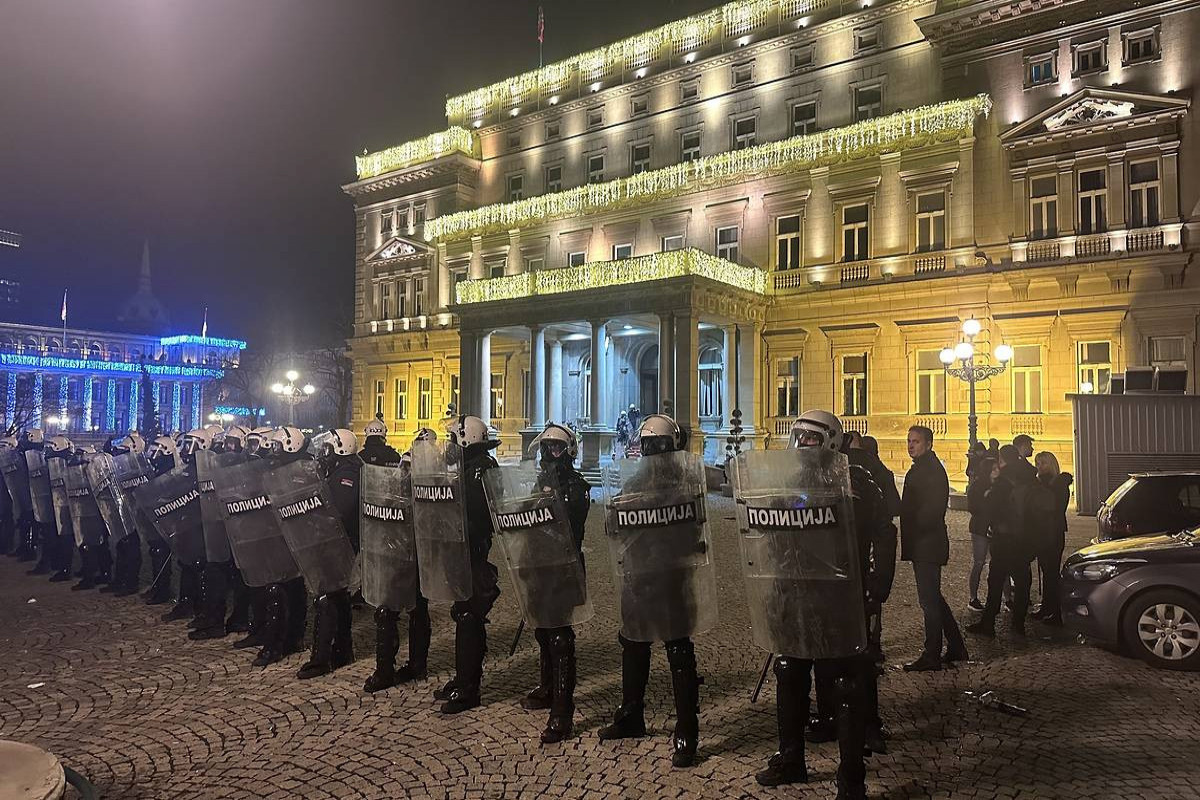 В Белграде закончился митинг оппозиции