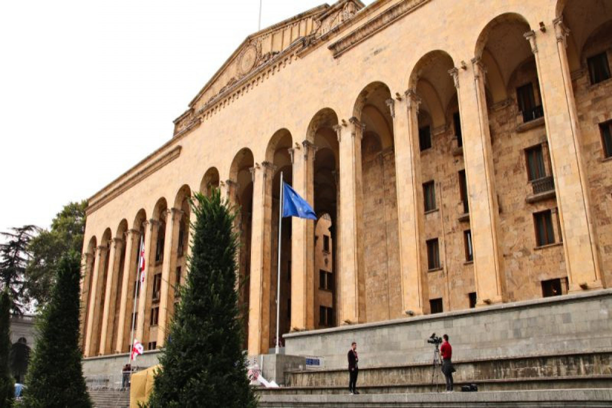 В парламенте Грузии выступили послы страны в Азербайджане, Армении и Турции