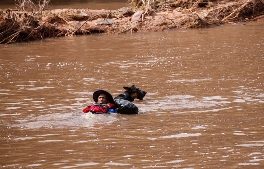 В ЮАР в результате наводнения погибли 14 человек